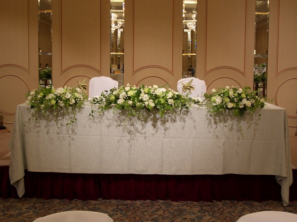 ホテルブライダル・メインテーブル装花のご提案